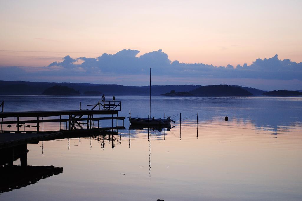 Anfasteroed Gardsvik - Badstugorna Люнгскіле Екстер'єр фото