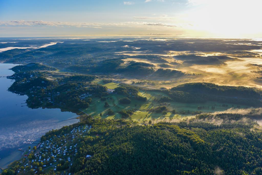 Anfasteroed Gardsvik - Badstugorna Люнгскіле Екстер'єр фото